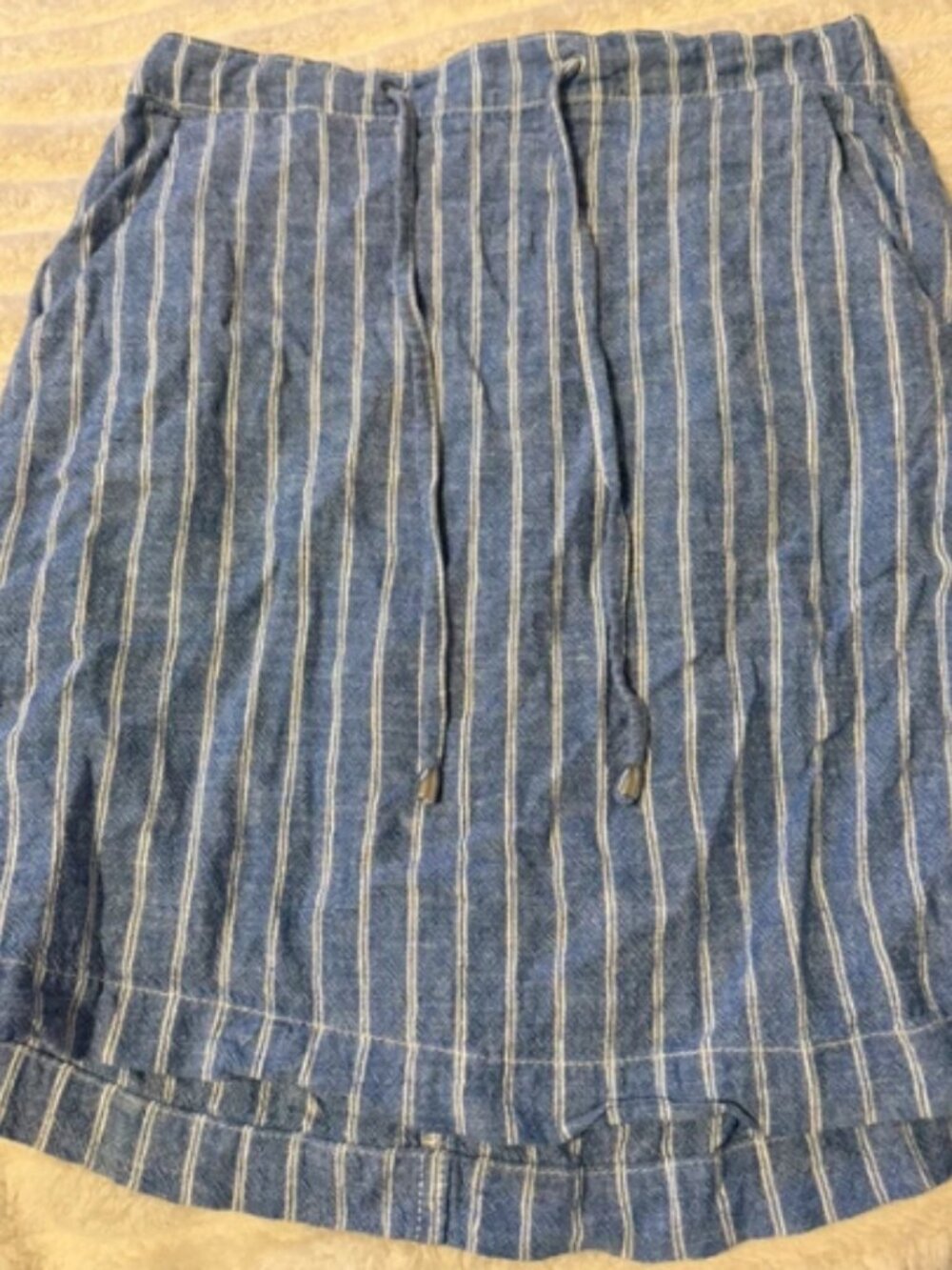 PAPAYA Blue and White Striped Short Skirt